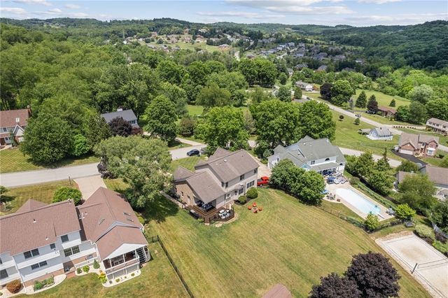 3324 Carriage Cir, Murrysville, PA 15632