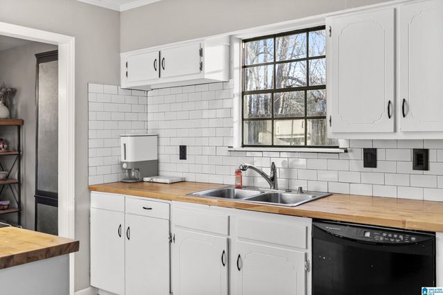 3136 FIELDSTONE CIRCLE, Birmingham, AL 35215