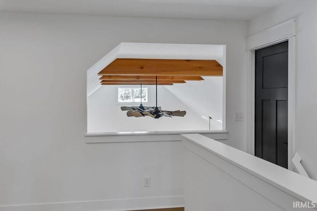 453 W That Road, Bloomington, IN 47403