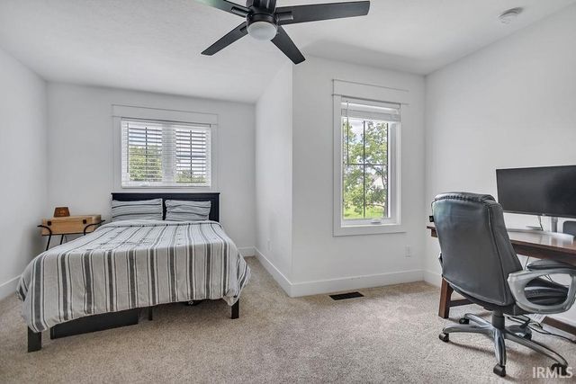 453 W That Road, Bloomington, IN 47403