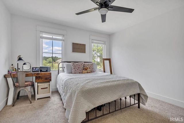 453 W That Road, Bloomington, IN 47403