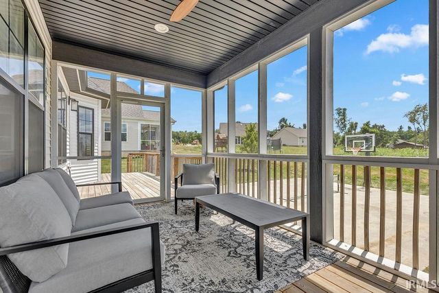 453 W That Road, Bloomington, IN 47403