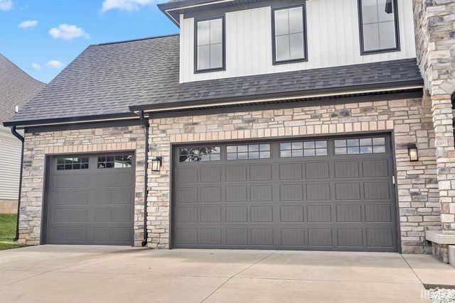 453 W That Road, Bloomington, IN 47403