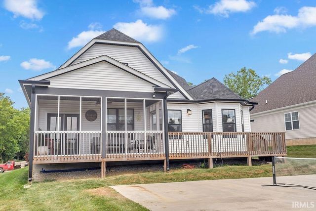 453 W That Road, Bloomington, IN 47403
