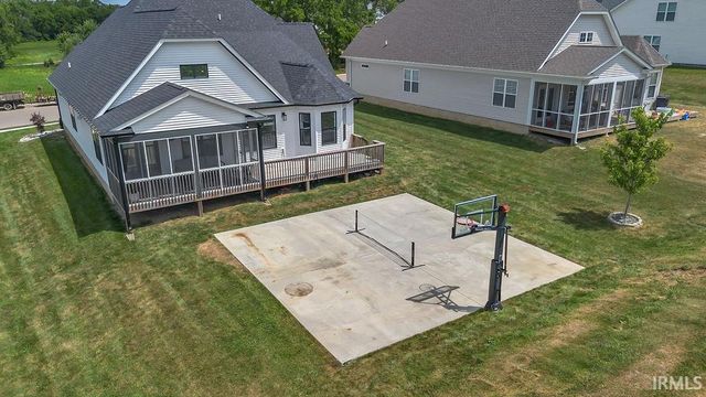 453 W That Road, Bloomington, IN 47403