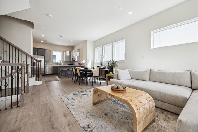 3065 Hicks Street, Houston, TX 77007