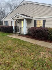 88 Pond St 1, Sharon, MA 02067