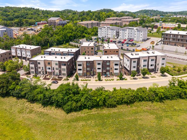 726 Inspiration Blvd, Madison, TN 37115