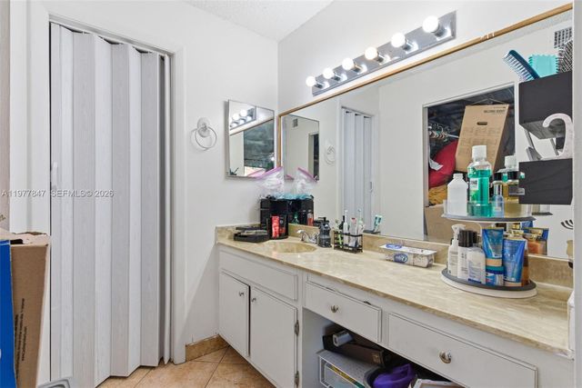 13253 SW 110th Ter 19-1, Miami, FL 33186