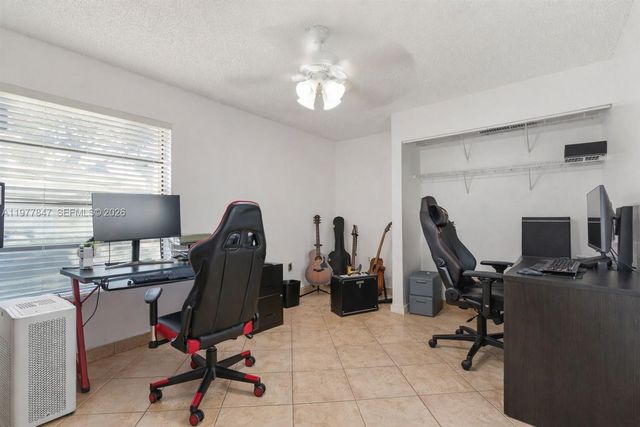 13253 SW 110th Ter 19-1, Miami, FL 33186