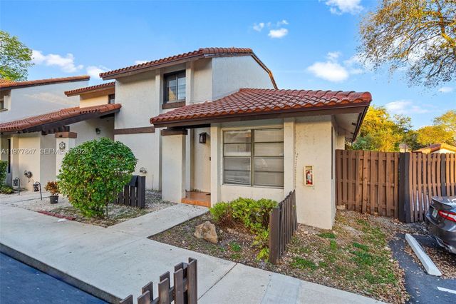 13253 SW 110th Ter 19-1, Miami, FL 33186