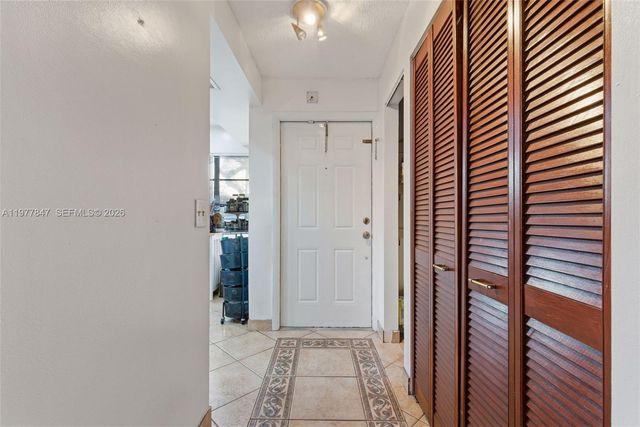 13253 SW 110th Ter 19-1, Miami, FL 33186