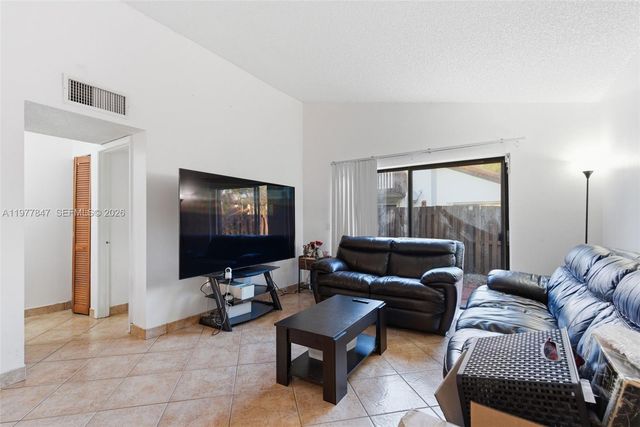 13253 SW 110th Ter 19-1, Miami, FL 33186