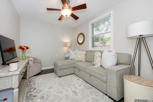4345 Dunleith Ave, Port Allen, LA 70767