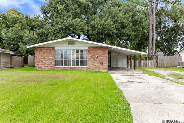 4345 Dunleith Ave, Port Allen, LA 70767