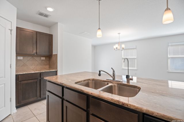 6814 Beltran Pass, San Antonio, TX 78252