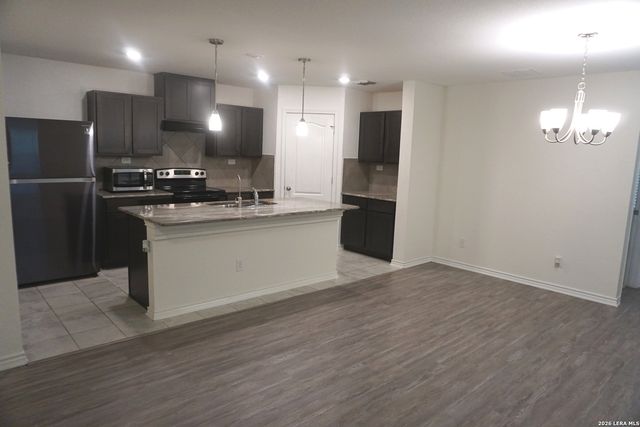 6814 Beltran Pass, San Antonio, TX 78252