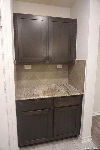 6814 Beltran Pass, San Antonio, TX 78252