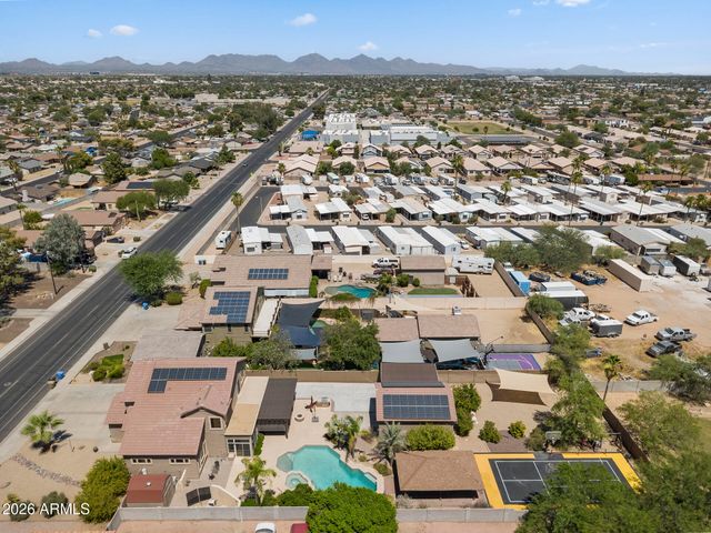 2437 E GROVERS Avenue, Phoenix, AZ 85032