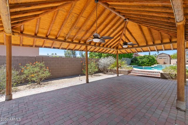 2437 E GROVERS Avenue, Phoenix, AZ 85032