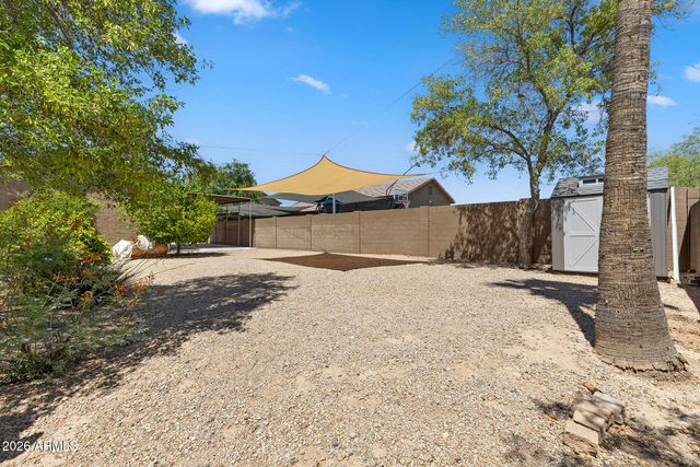 2437 E GROVERS Avenue, Phoenix, AZ 85032
