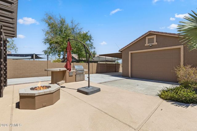 2437 E GROVERS Avenue, Phoenix, AZ 85032