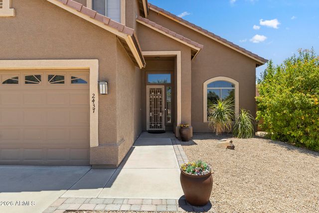 2437 E GROVERS Avenue, Phoenix, AZ 85032