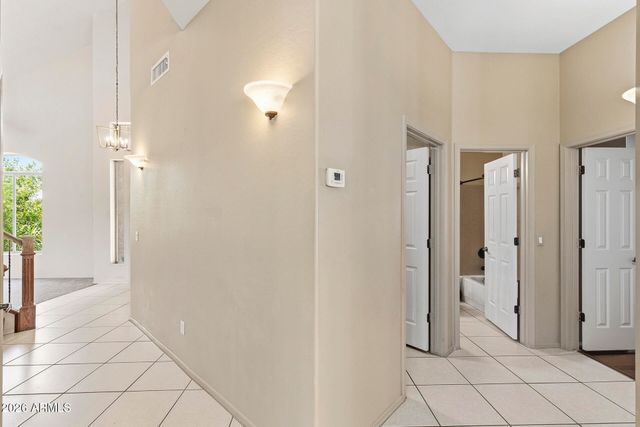 2437 E GROVERS Avenue, Phoenix, AZ 85032