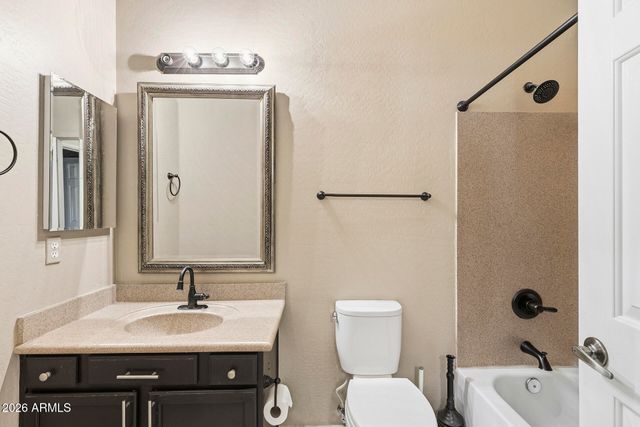 2437 E GROVERS Avenue, Phoenix, AZ 85032