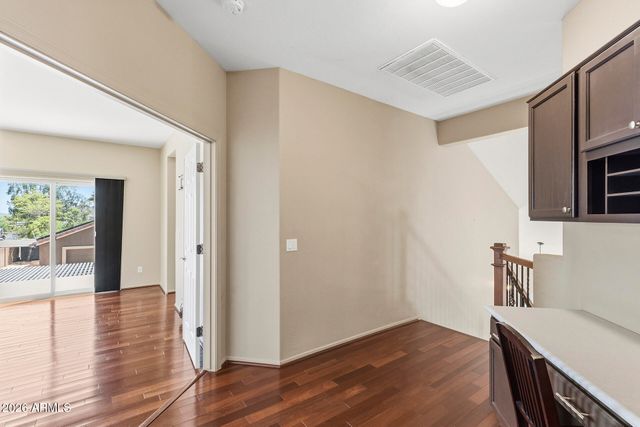 2437 E GROVERS Avenue, Phoenix, AZ 85032