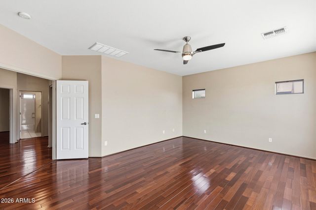 2437 E GROVERS Avenue, Phoenix, AZ 85032