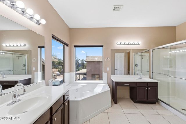2437 E GROVERS Avenue, Phoenix, AZ 85032