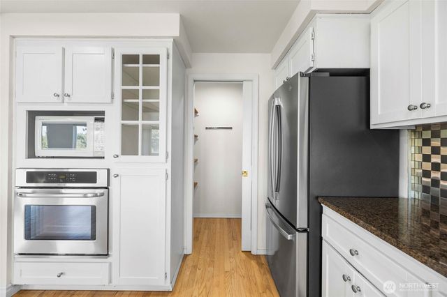 20801 Hermway Heights Place, Mount Vernon, WA 98274