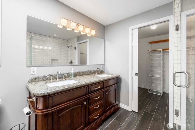 20801 Hermway Heights Place, Mount Vernon, WA 98274