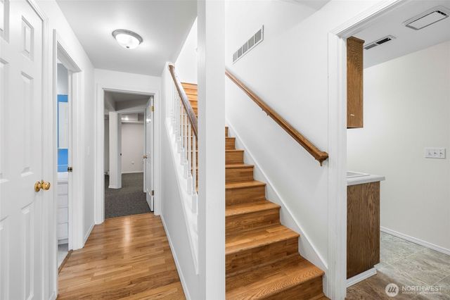 20801 Hermway Heights Place, Mount Vernon, WA 98274