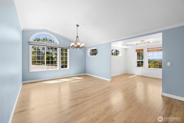 20801 Hermway Heights Place, Mount Vernon, WA 98274