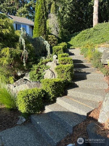 20801 Hermway Heights Place, Mount Vernon, WA 98274
