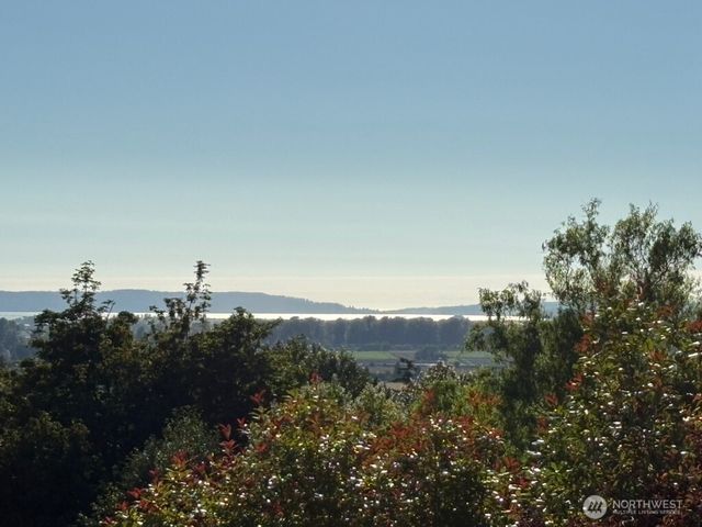 20801 Hermway Heights Place, Mount Vernon, WA 98274