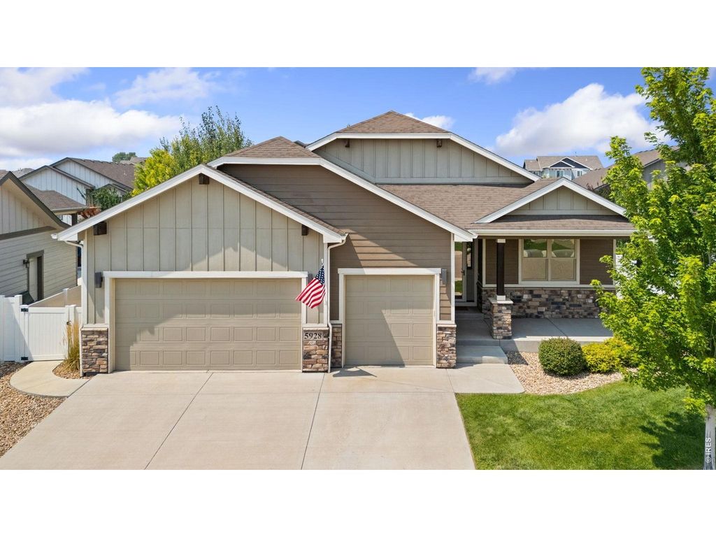 5928 Clarence Dr, Windsor, CO 80550