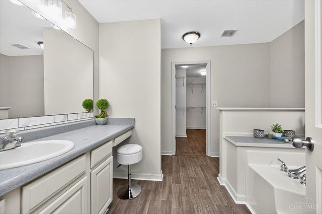 1775 E Huntley Road, Goshen Twp, OH 45122