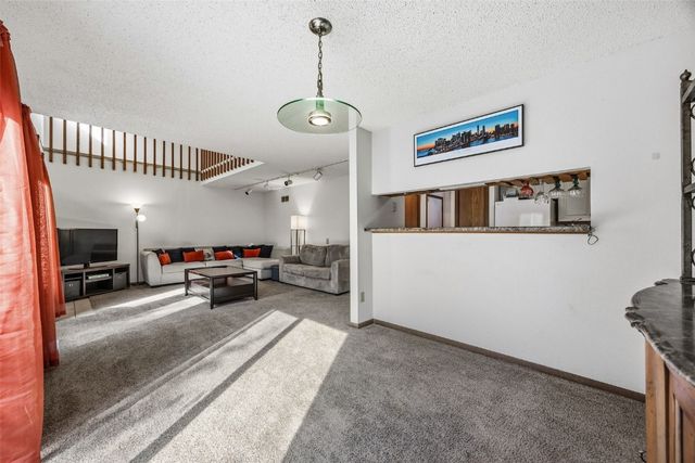 717 E Post Court SE, Cedar Rapids, IA 52403