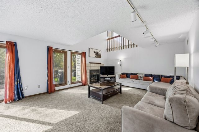 717 E Post Court SE, Cedar Rapids, IA 52403