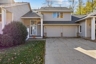 717 E Post Court SE, Cedar Rapids, IA 52403