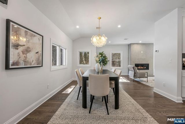 35 Lloyd Road, Ho-ho-kus, NJ 07423