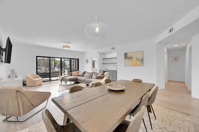 210 Captains Walk 701, Delray Beach, FL 33483