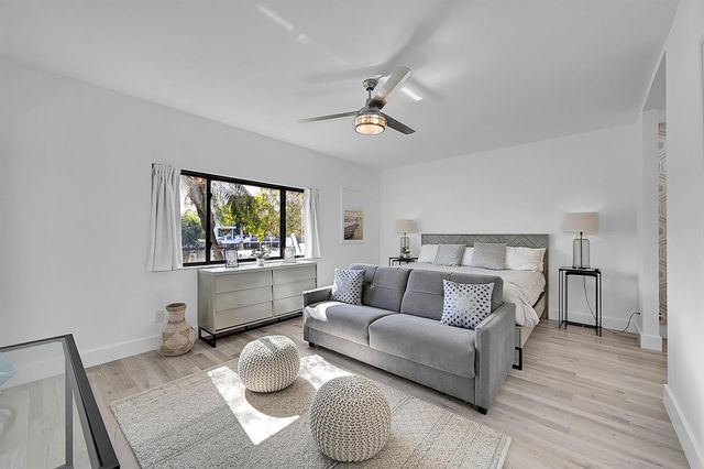 210 Captains Walk 701, Delray Beach, FL 33483