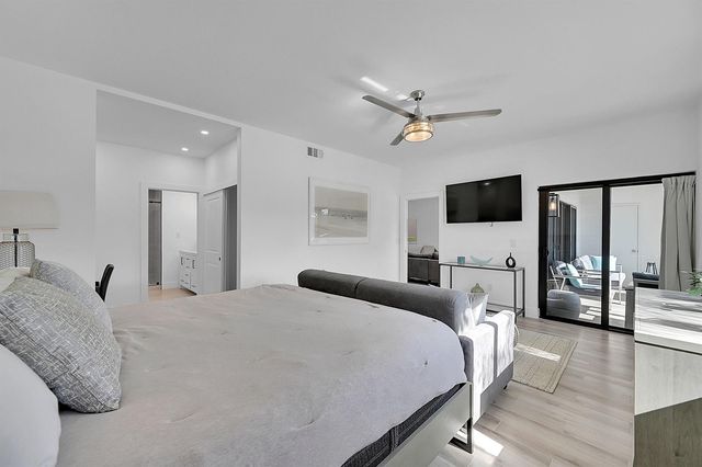 210 Captains Walk 701, Delray Beach, FL 33483