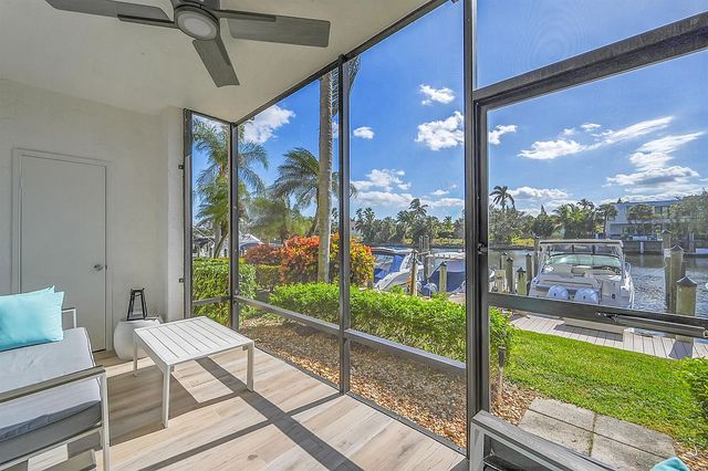 210 Captains Walk 701, Delray Beach, FL 33483