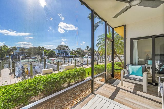 210 Captains Walk 701, Delray Beach, FL 33483