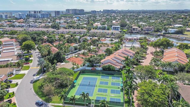 210 Captains Walk 701, Delray Beach, FL 33483